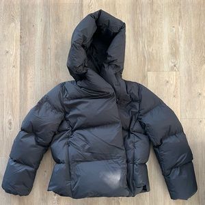 NWT Aritzia Babaton Duvet Puffer